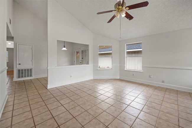 Building Photo - 23419 Prairie Bird Dr