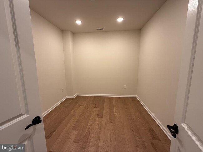 Building Photo - 1 Culvert Dr