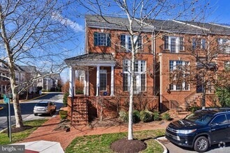 Building Photo - 705 Belmont Bay Dr