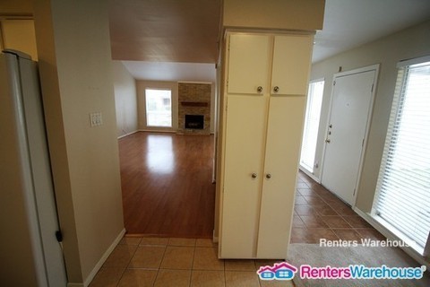Building Photo - 6405 Quail Meadow Dr