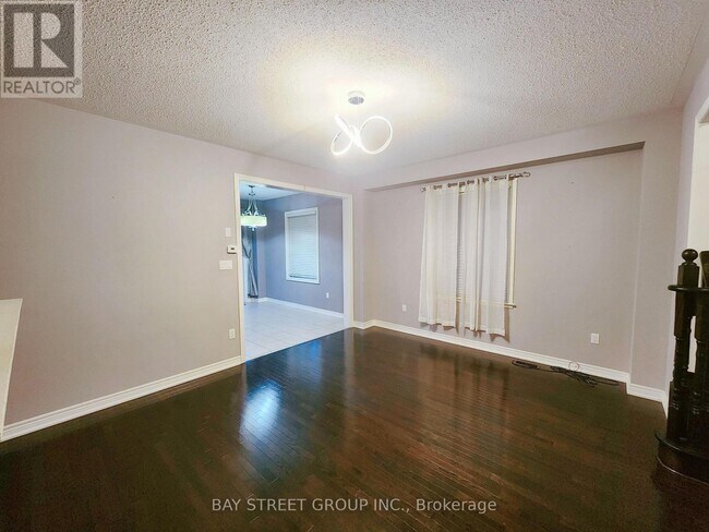 Building Photo - 93 Alexie Way