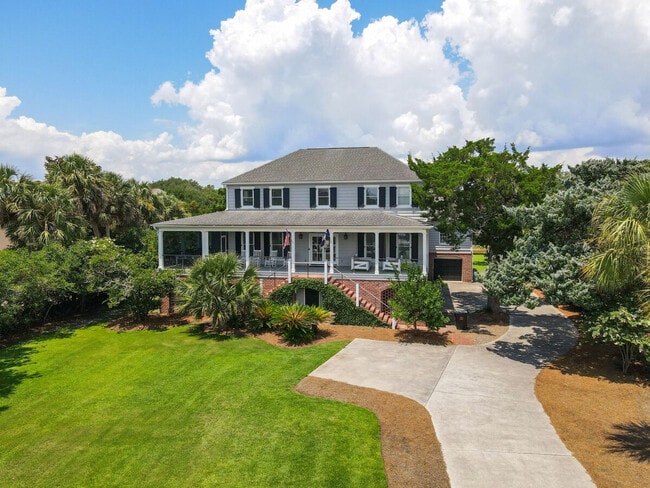 Building Photo - 111 Dune Oaks Dr