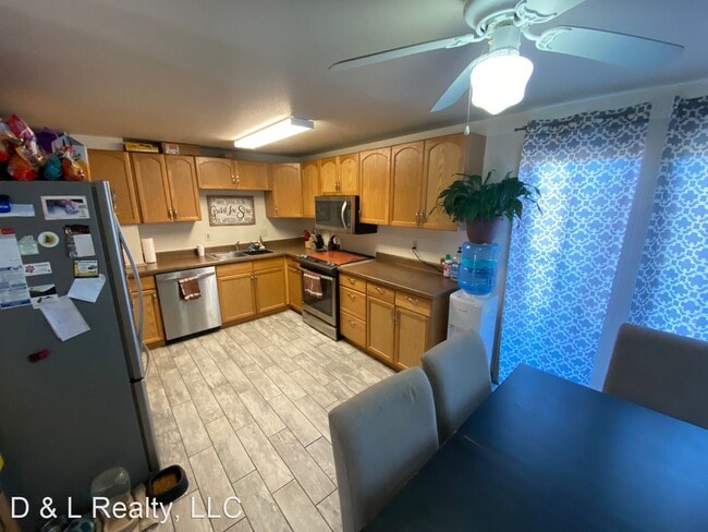 Building Photo - 4 br, 2 bath House - 535 Avenida Del Cielo