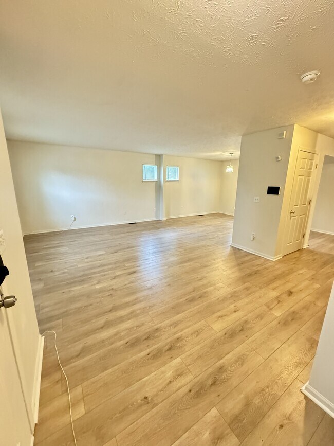 Foto del edificio - 1207 E 74th St