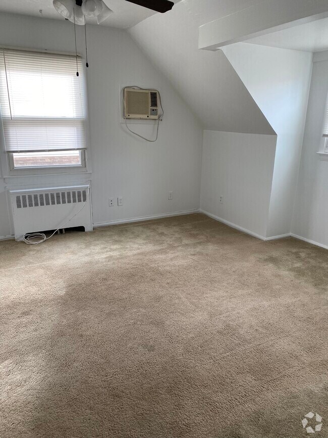 Houses for Rent in East Meadow NY 19 Homes