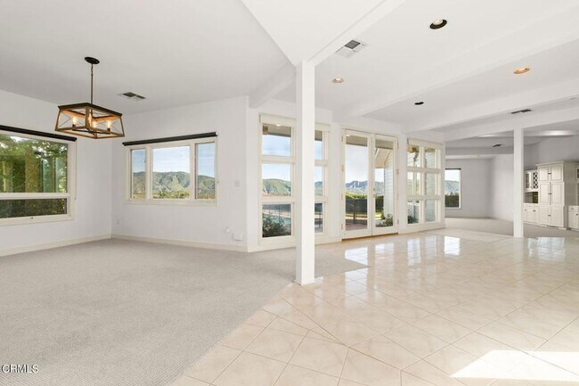 Foto del edificio - 13922 Foothill Rd