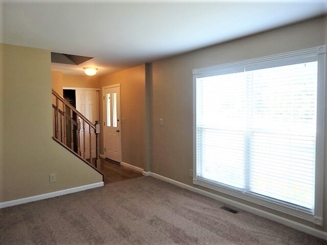 Foto del edificio - 8412 Woodcreek Drive