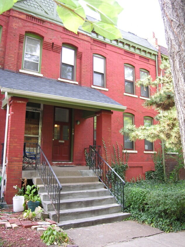 11214 S Champlain Ave Unit 1, Chicago, IL 60628 Condo for Rent in