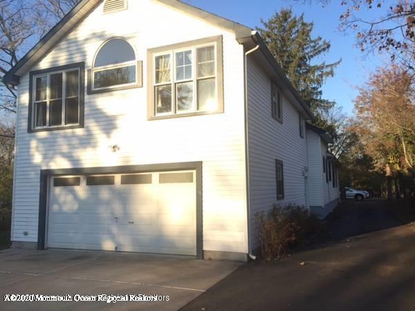 Building Photo - 19 Penrose Ln