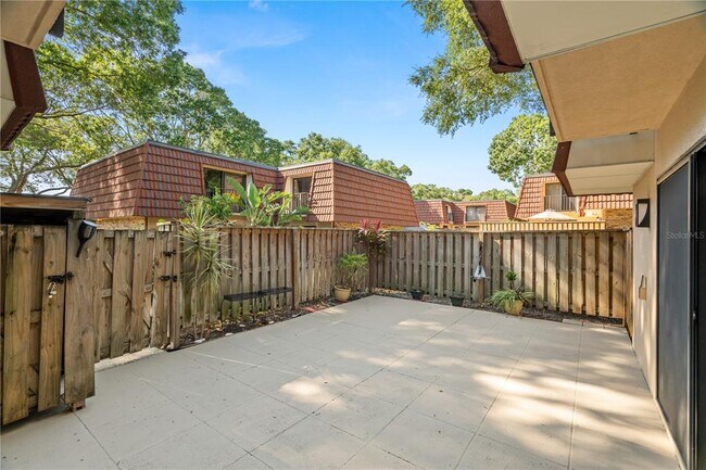 Foto del edificio - 2705 5th Ct