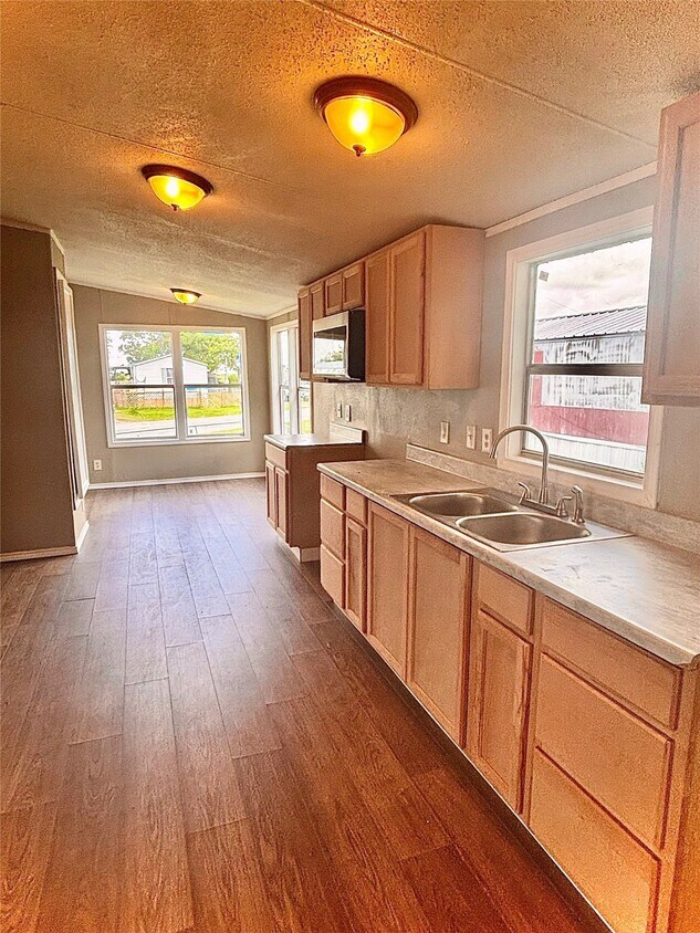 Primary Photo - 2515 Oyster Creek Bend