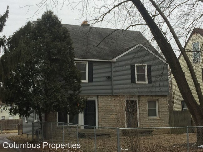 Building Photo - 790-792 Whitethorne Ave