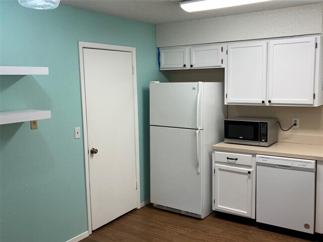 Foto del edificio - 12217 Mosley Ln