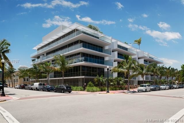 Foto principal - 300 Collins Ave