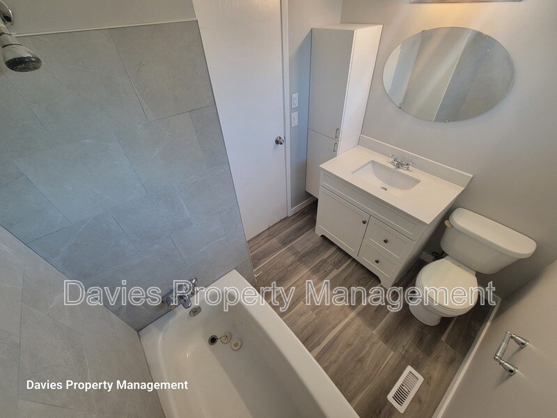 Photo du bâtiment - 2531-2135 135 Ave NW