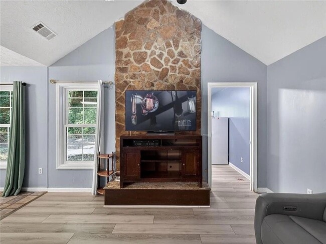 Building Photo - 3912 Pleasant Trail