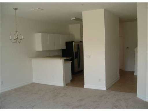 Building Photo - 933 Pipers Cay Dr
