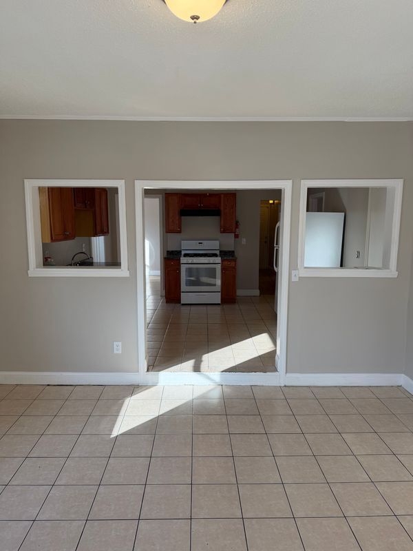 Foto del edificio - 171 Capen St