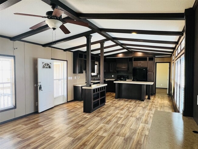 Building Photo - 21393 Ruth Dr