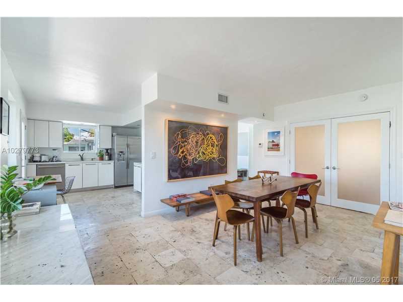 Foto principal - 740 11th St