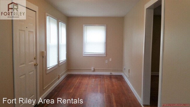 Building Photo - 2 br, 1 bath House - 1724 N. Jefferson St