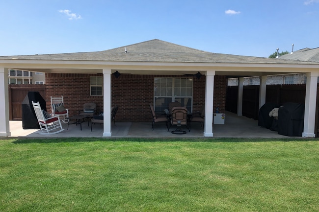 Building Photo - 129 Chinkapin Loop