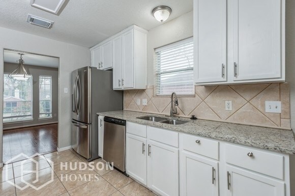 Foto del edificio - 707 Moonwalk St