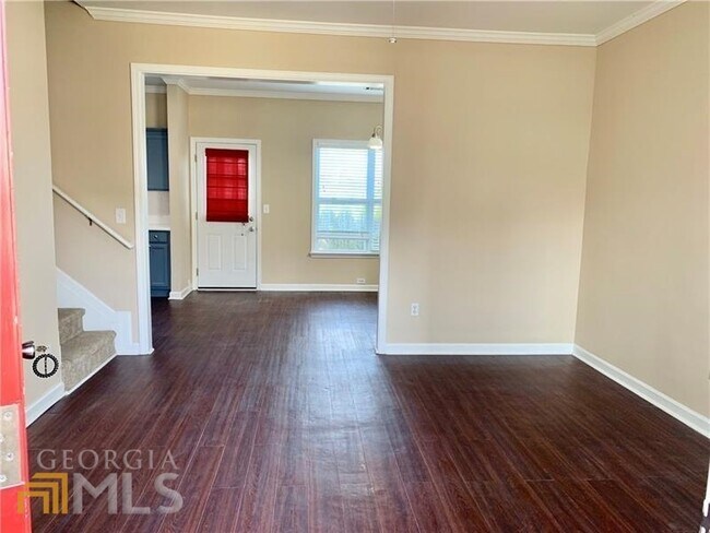Building Photo - 4610 Blue Iris Way