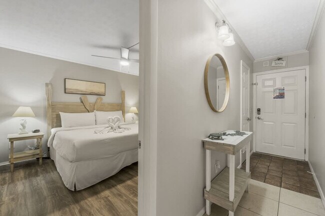 Foto del edificio - 8743 Thomas Dr