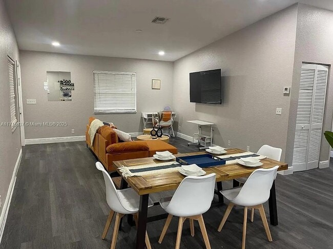 Foto del edificio - 2238 Liberty St