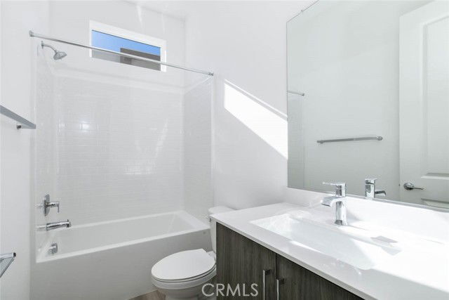 Building Photo - 99 Culture