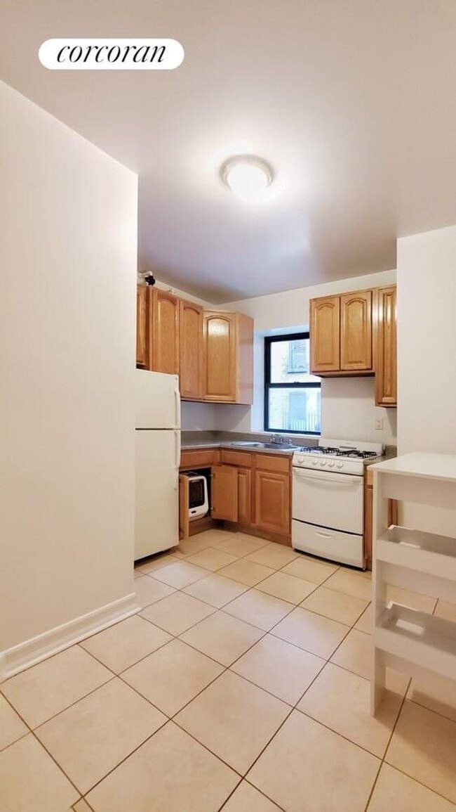 Foto del edificio - 115 W 16th St