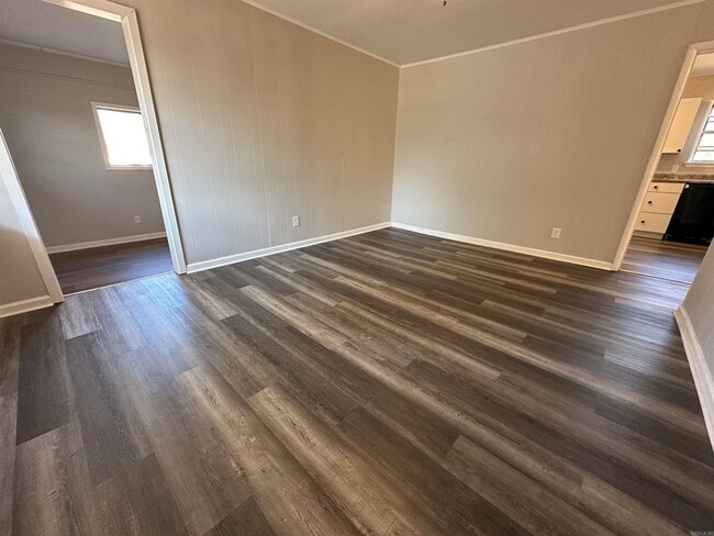 Building Photo - 2901 Bermuda Ln
