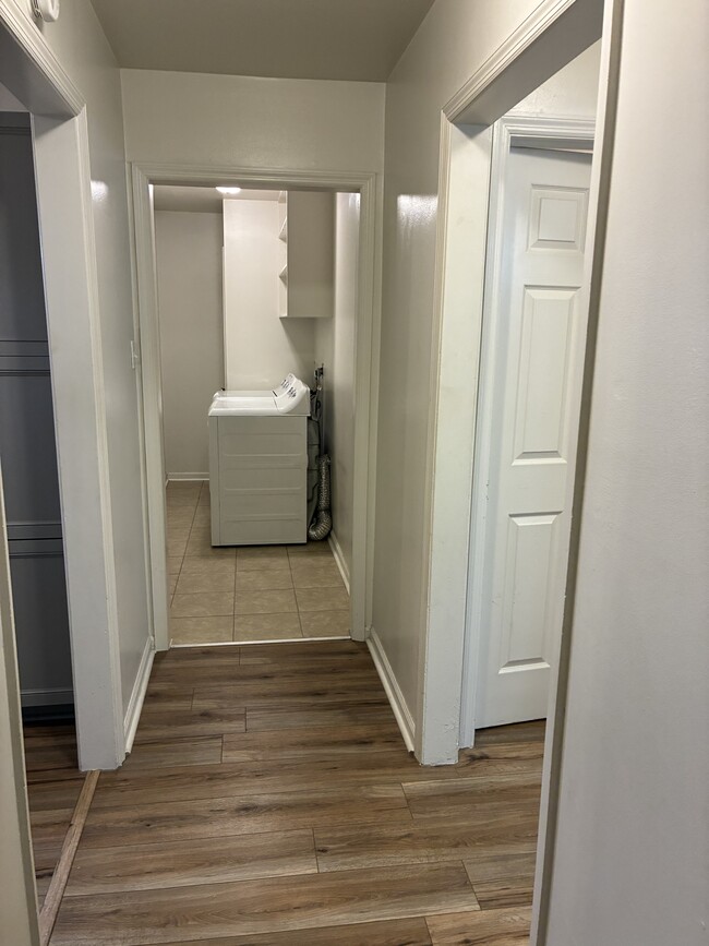 Foto del edificio - 20 Rosemunn Dr