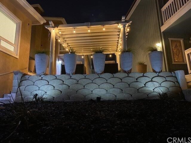 Building Photo - 315 Avenida Del Mar