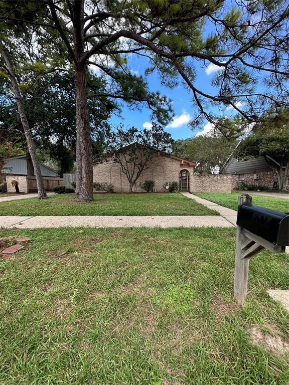 Foto principal - 9618 S Petersham Dr