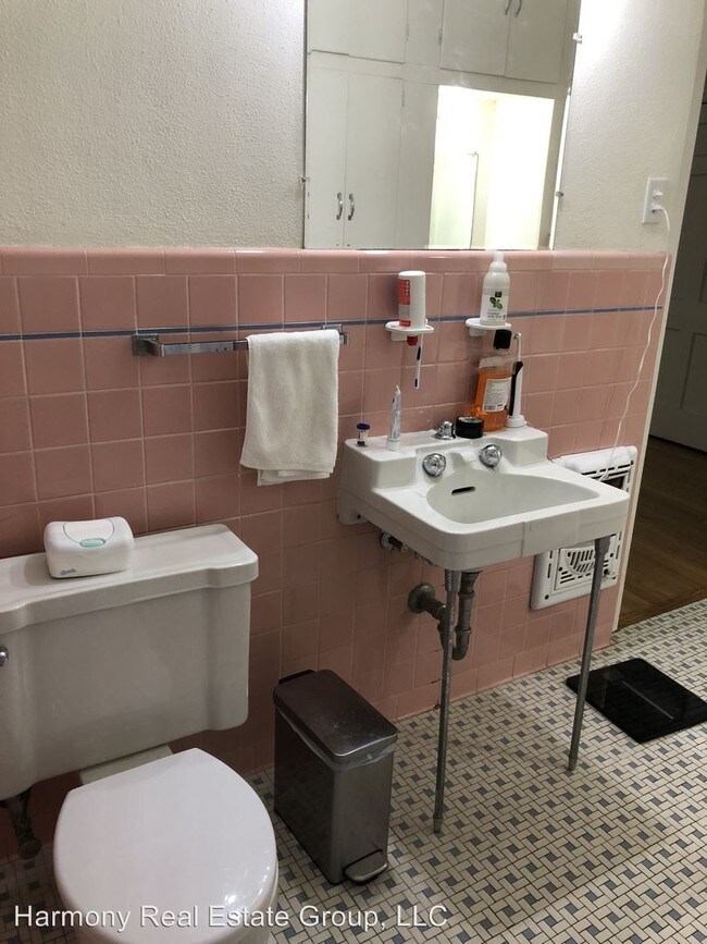 Foto del edificio - 3800 Avenue G