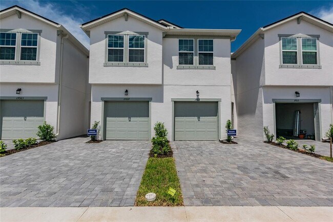 Foto del edificio - 19309 Blue Pond Dr
