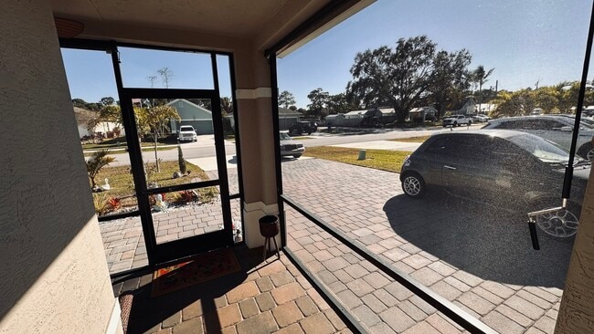 Photo - 3869 SE Lee St House