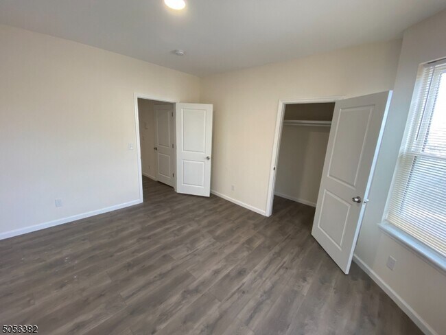 Building Photo - 1281 Springfield Ave