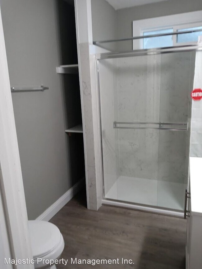 Foto del edificio - 3 br, 2 bath House - 2320 Marine Ave