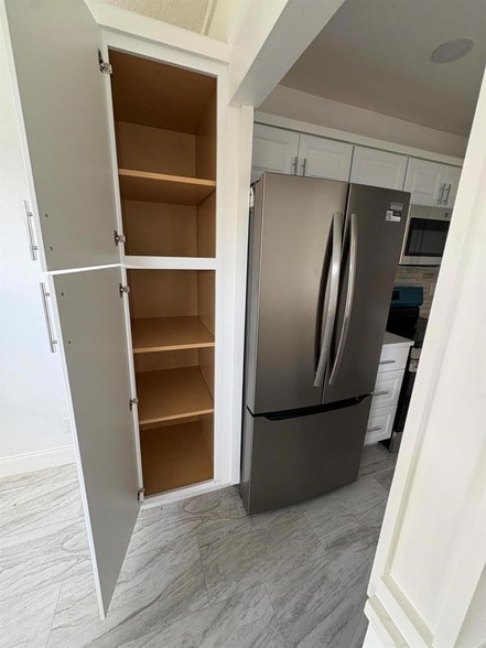 Photo - 58 Norwich C Apartment