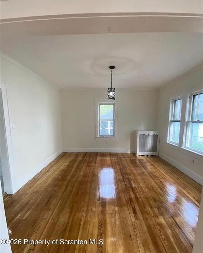 Foto del edificio - 24 Stafford Ave