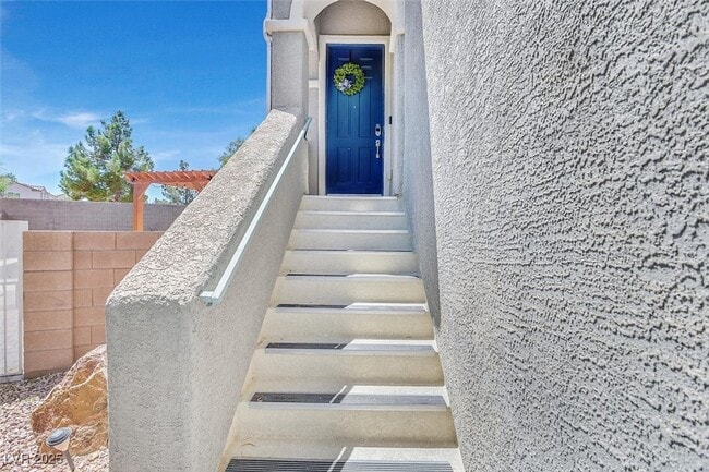 Foto del edificio - 8753 Dodds Canyon St