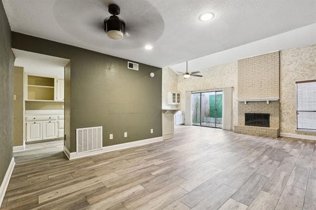 Building Photo - 7450 Holly Hill Dr