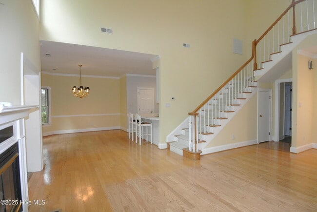 Building Photo - 1113 Devonshire Dr