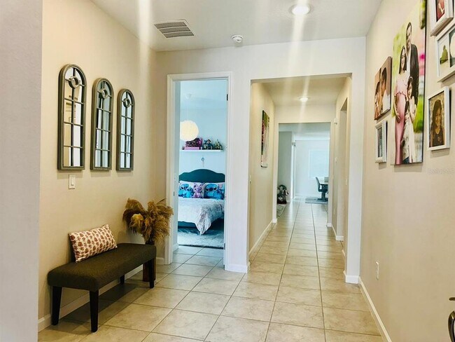 Foto del edificio - 10208 Spring Lake Dr