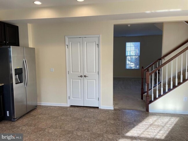 Foto del edificio - 1255 Madison Ln