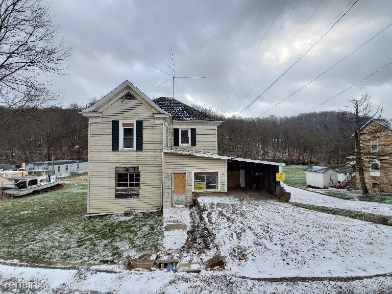 Foto principal - 4 br, 1 bath House - 132 Pennsylvania Ave ...