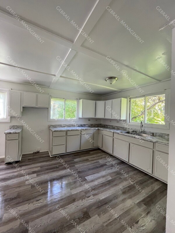 Foto del edificio - 2536 Bellevue Ave